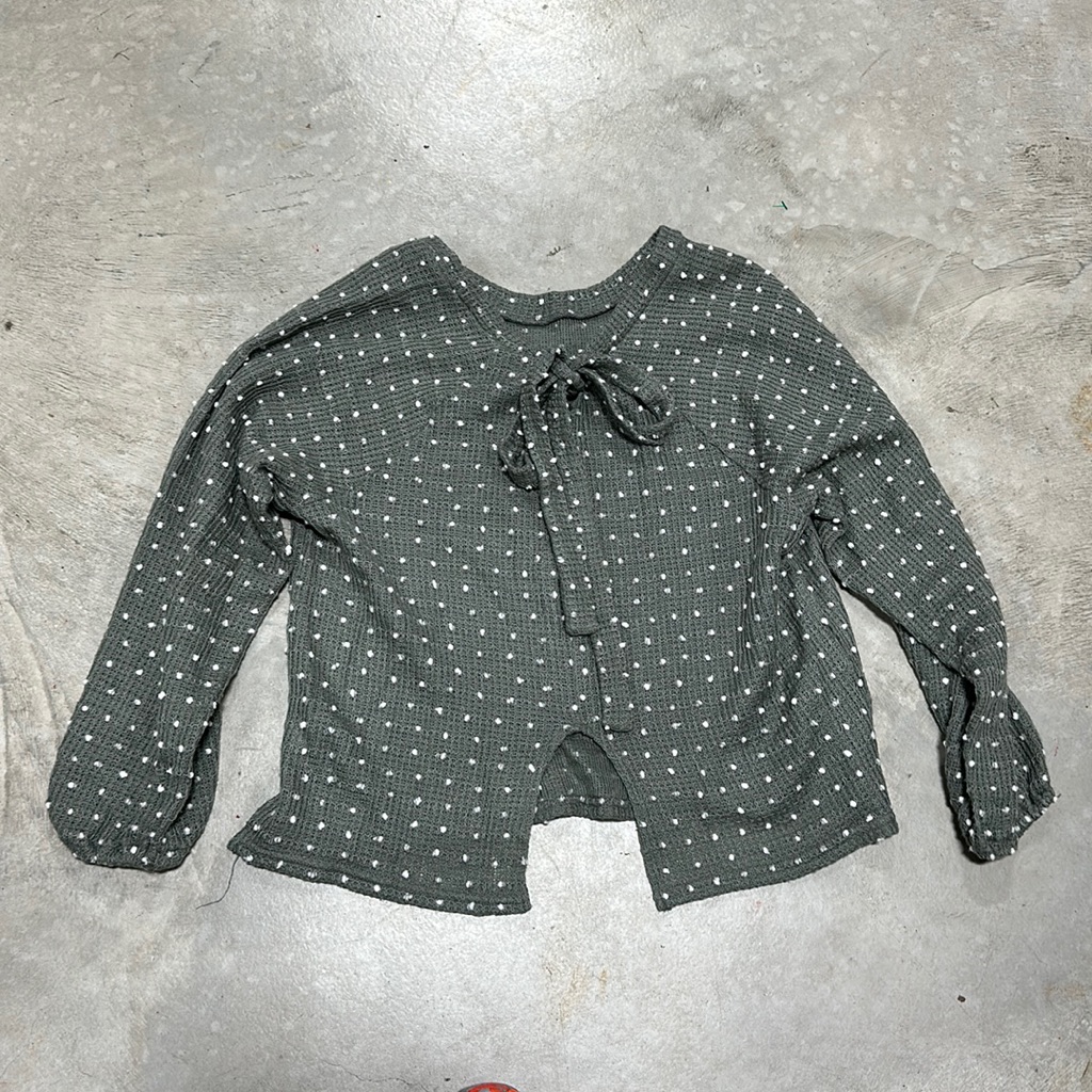 Sage Green With White Dots Sweater  Blu Pepper Brand  Size S  T63